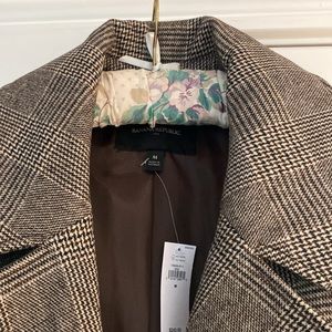 BANANA REPUBLIC calf length fully lined wrap coat! Brand new! Simply gorgeous!